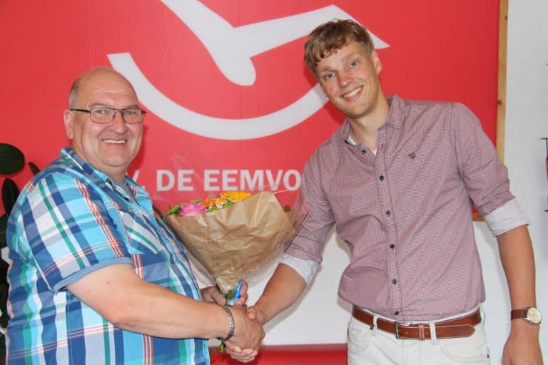 Nieuwe hoofdsponsor De Eemvogels