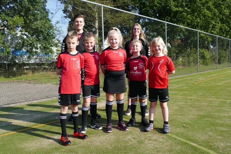 E2 wint wederom met 3-0