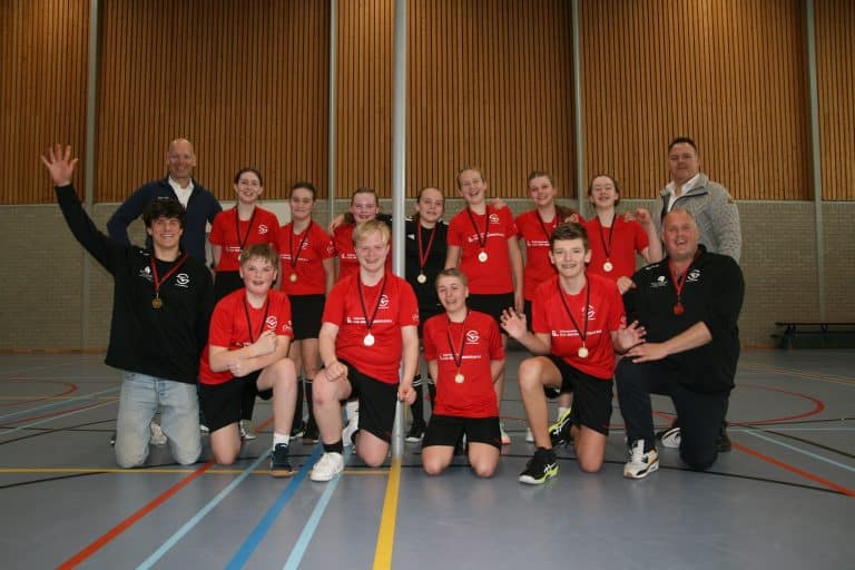 Jonge Eemvogels Korfbalkampioenen