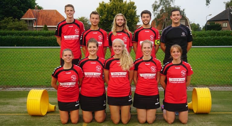 De Eemvogels 2 heerst en wordt ongeslagen kampioen